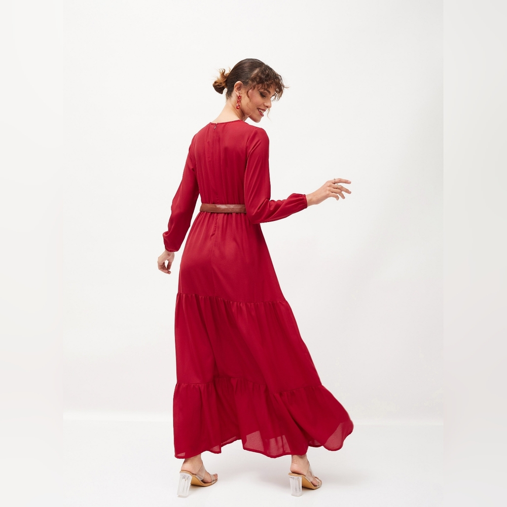 Alexandria: Belted Tiered Maxi Dress - Picture 3 of 6